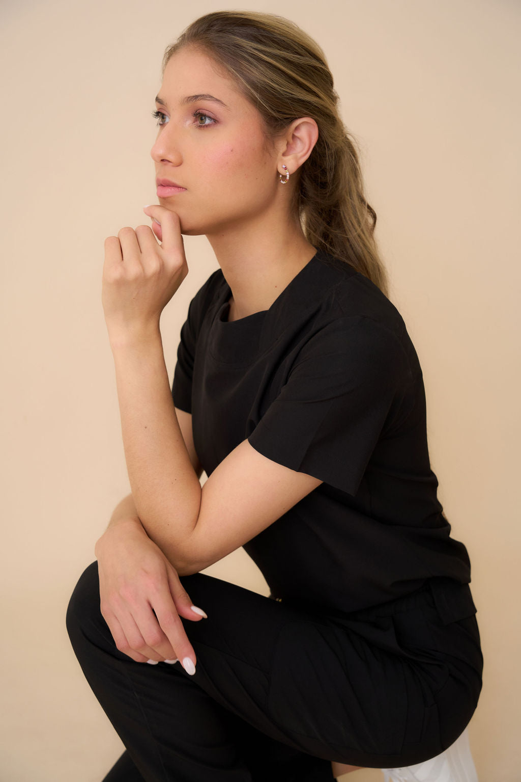 Set Nora
